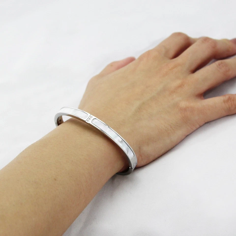 NUEVO Bonito Brazalete Brazalete Madreperla Para Mujer Lleno Oro Blanco 18K Foto 4 de 4