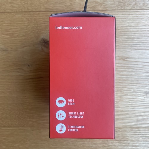 LedLenser NEO4 blau, 240 Lumen, 30 Meter, 6-40 h, IP57, 100g, 3x AAA, Neu & OVP! - Bild 4 von 6