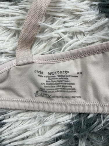 Sujetador inalámbrico beige Warners para mujer talla 38B - Imagen 8 de 11