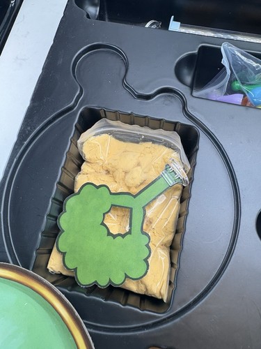 SpongeBob SquarePants Flying Dutchman’s Treasure Hunt Board Game Missing 1 Piece - Picture 6 of 15