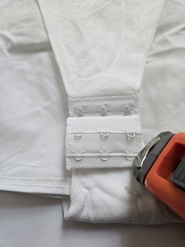 Fredericks of Hollywood Medium Body Suit Slimming White Garment Linger Snaps Med - Picture 8 of 8