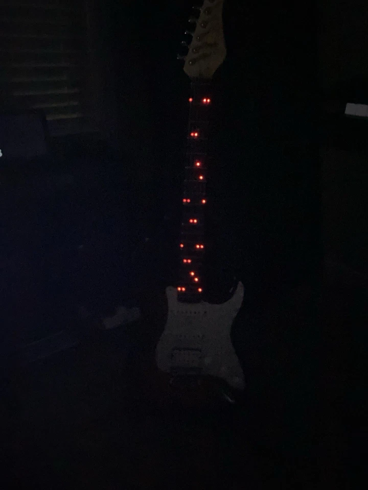 Fretlight 400 Series Stratocaster Tobacco Brown HSS pearloid Hardtail Guitar - Image 4 of 4