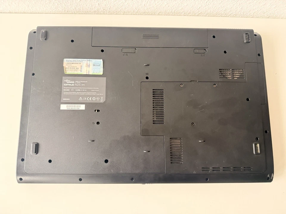 Fujitsu Siemens Amilo Li3910 Notebook 18 Zoll - Bild 4 von 4