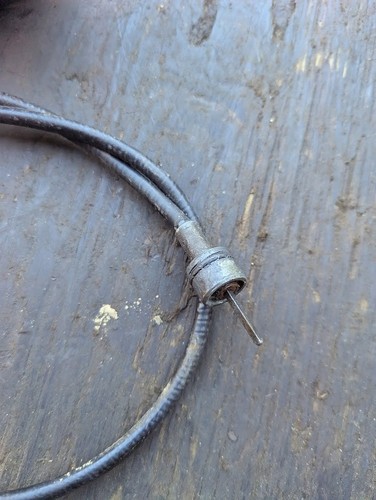 1979 YAMAHA GT80 SPEEDOMETER AND CABLE 1727 MILES - Picture 3 of 8