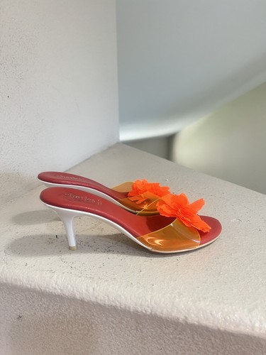 Vintage 1960er Lucite Blumen Kunst schöne Y2K Fee Hunger Sandalen Kitten Heels 6 - Bild 3 von 10