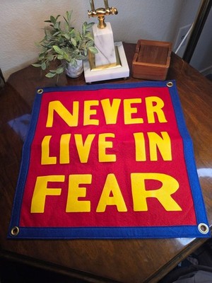 Oxford Pennant Never Live In Fear Camp Flag