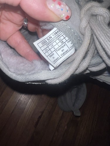 Scarpe stivaletti chukka UGG Neumel Oyster grigio pelle di pecora scamosciata taglia US 7 - Foto 6 di 8