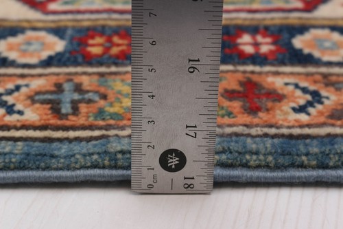 Vintage Hand-Knotted Area Rug 5'11" x 8'1" Traditional Wool Carpet - Picture 6 of 9