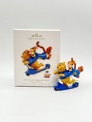 2009 Hallmark Keepsake Ornament My Friends Tigger and Pooh Bear Disney Scooter