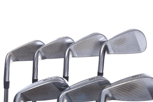 Callaway Apex 19/Apex Pro 19 Iron Set 4-PW -0.5 in Regular Flex Graphite - Picture 3 of 9