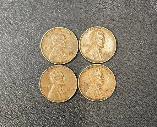 Lot 41, 4 1939 P Wheat Pennies