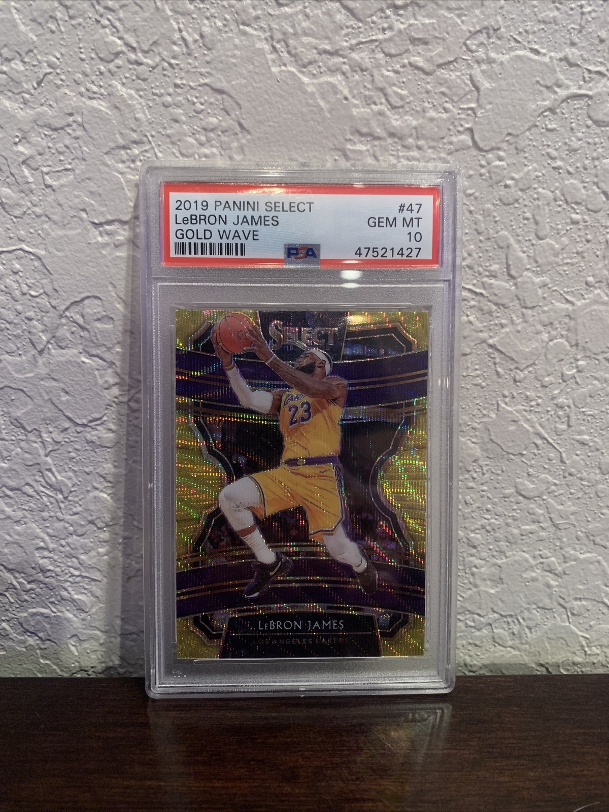 2019 Panini Select Lebron James Gold Wave #47 Gem MT 10