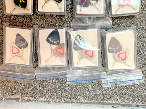 Guitar pick/pendants by Grover Allman 16 No. (Was £45) - Picture 8 of 12