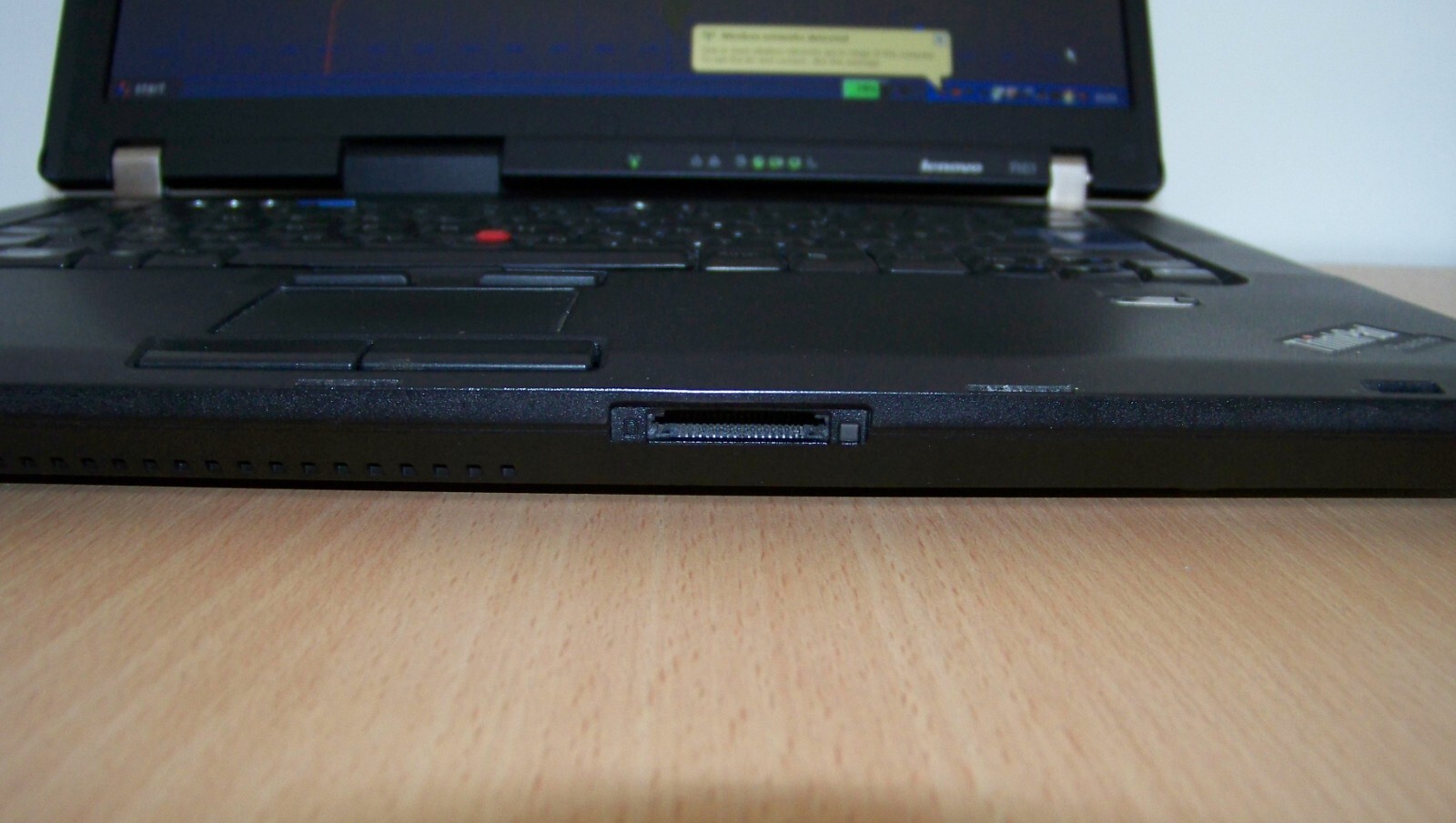 Lenovo Thinkpad R61 Retro Laptop Windows XP Core 2 Duo T8100 CPU New 120GB SSD - Picture 9 of 14