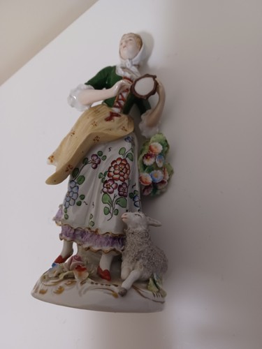 Antique Sitzendorf Porcelain Figurine Georgian Peasant Girl, Tambourine - Picture 20 of 24