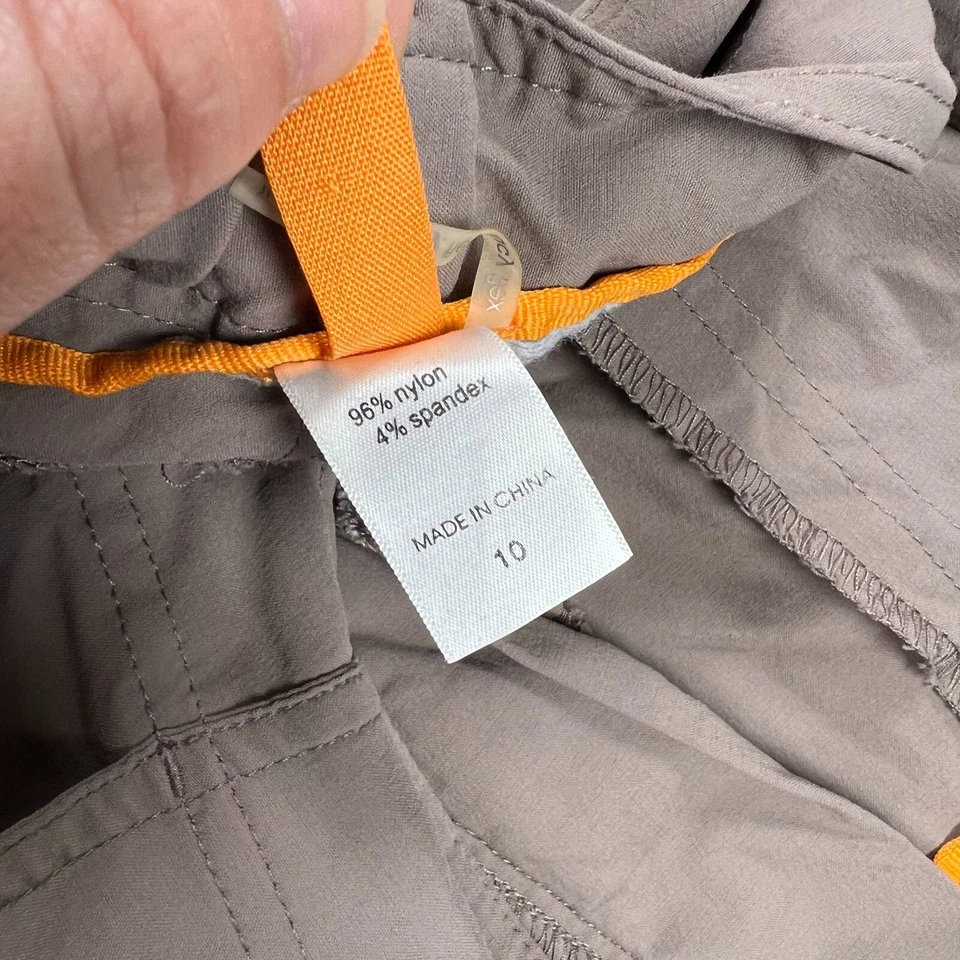 Pantalones cortos cargo Lucy 10 bermudas tostadas para mujer Foto 3 de 4