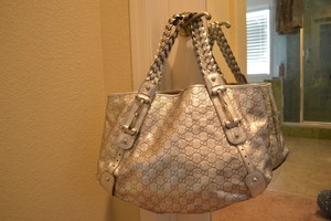 Details About Gucci Pelham Silver Leather Large Shoulder Bag