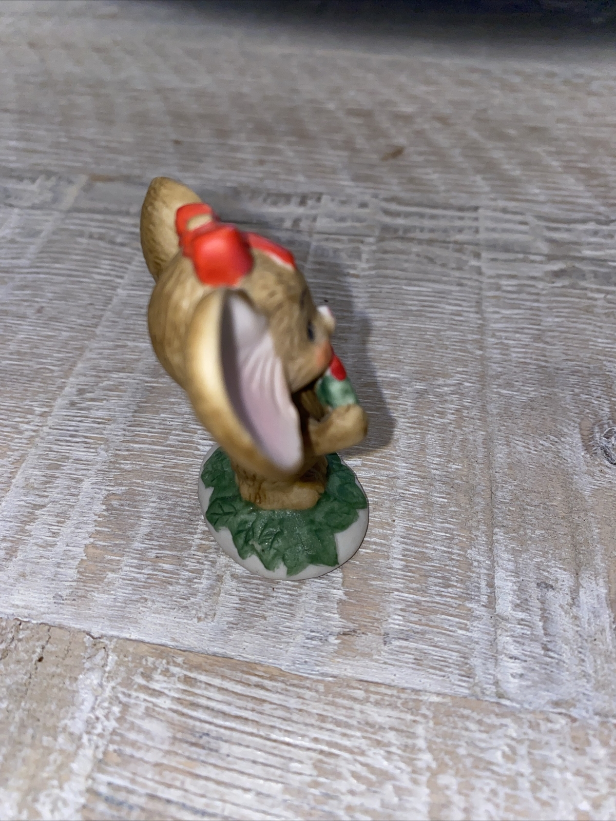 Picture 4 of 5