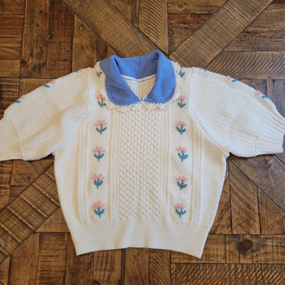 Vintage 80's Sweater with Flowers, Short Sleeves,… - image 2