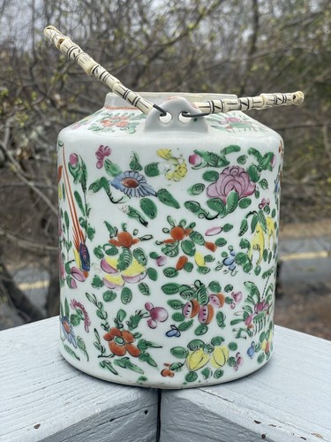 Antique Chinese Porcelain Famille Rose Hand Painted Teapot Qing - Republic - Picture 5 of 16