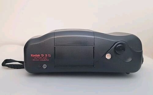 Kodak Star Auto Flash 935 Point & Shoot 35mm Camera TESTED 35mm f/4.5 Ektanar - Picture 3 of 5