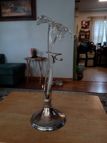 Epergne Art Glass with silver stand 14" - Picture 6 of 7