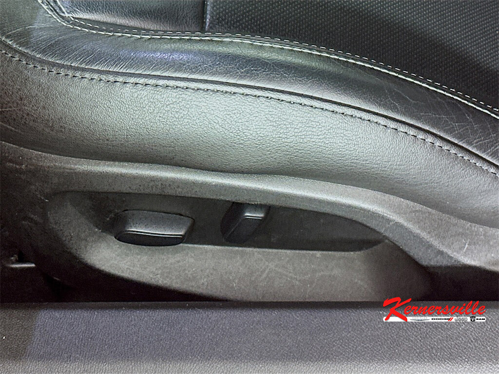 Picture 22 of 24