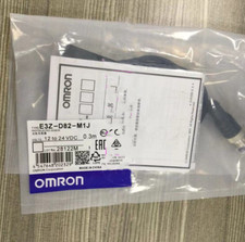 1PC New Omron E3Z-D82-M1J Proximity Switch E3ZD82M1J Free Shipping