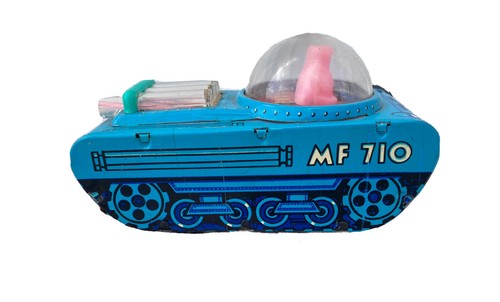 RED CHINA TIN FRICTION STARS-LANDING SPACE TANK MF 710. VINTAGE TOY. - Picture 4 of 6