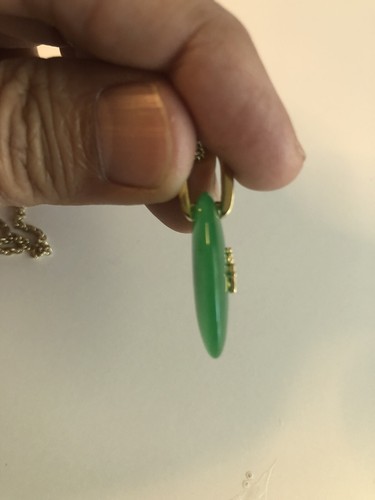 Vintage Women's Jade Necklace - Picture 8 of 10