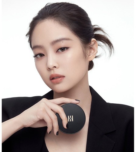 HERA NEW Black Cushion SPF34/PA++ (Original + Refill) Shade 23N1 Beige - Picture 2 of 10
