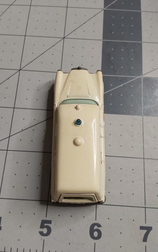 MATCHBOX LESNEY #3 MERCEDES BENZ BINZ AMBULANCE with stretcher - Picture 5 of 6