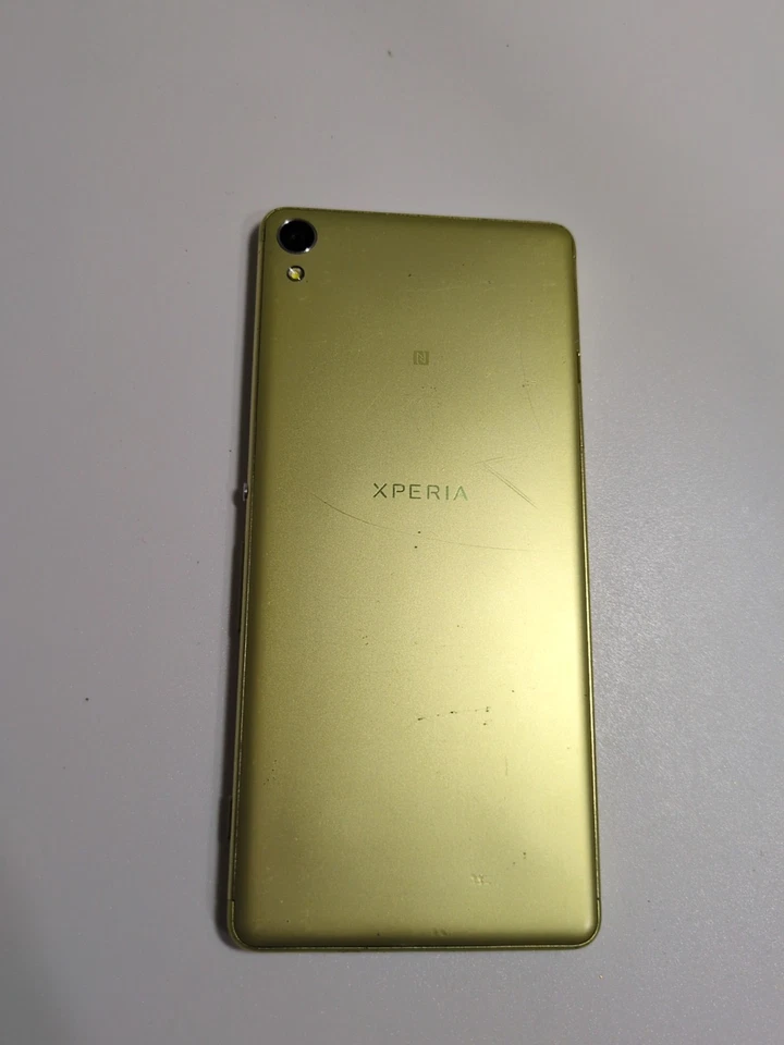 Sony Xperia XA (F3111) 16GB O2 Android Smartphone 16GB Grey 2016 - Image 4 of 4