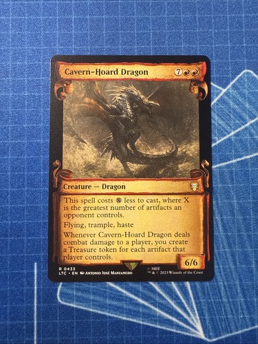 Cavern-Hoard Dragon (Showcase Scrolls) Commander: the Lord of the Rings  Regular - Picture 1 of 2