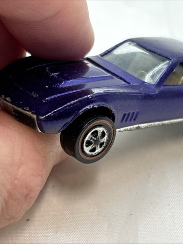 HOT WHEELS RED LINE Custom CORVETTE US PURPLE Pin - Picture 11 of 24