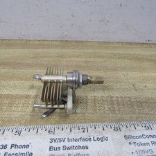 VARIABLE CAPACITOR 20 pF 7 to 21 pF 1/4 in shaft