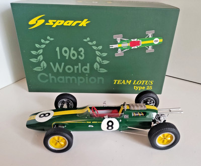 1:18 Spark 1963 Team Lotus Climax Type 25 Formula 1  World Champion Jim Clark