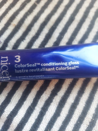 Clairol Nice 'n Easy Colorseal Conditioning Gloss 1.96 oz Flip Tops 4 Tubes - Picture 2 of 3