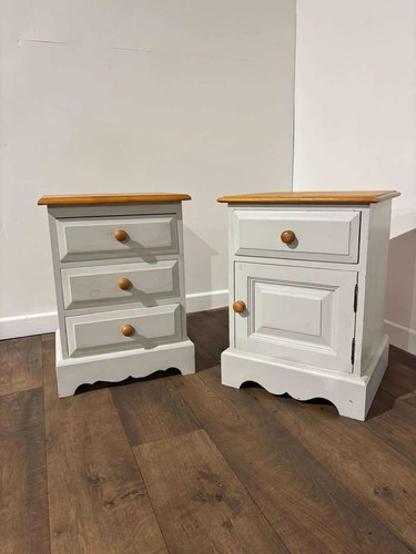 Pair Of Contemporary Painted Pine Bedside Cabinets - Picture 12 of 12