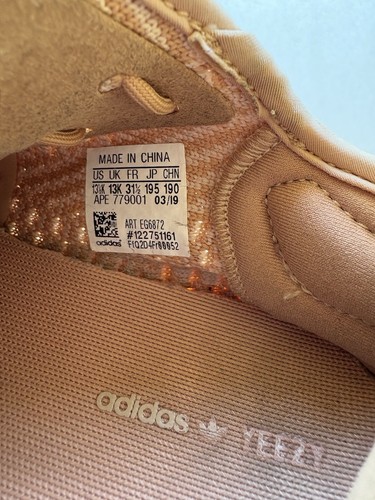 Adidas Yeezy Boost 350 Niños Zapatilla Arcilla Talla US 13.5K - Imagen 3 de 21