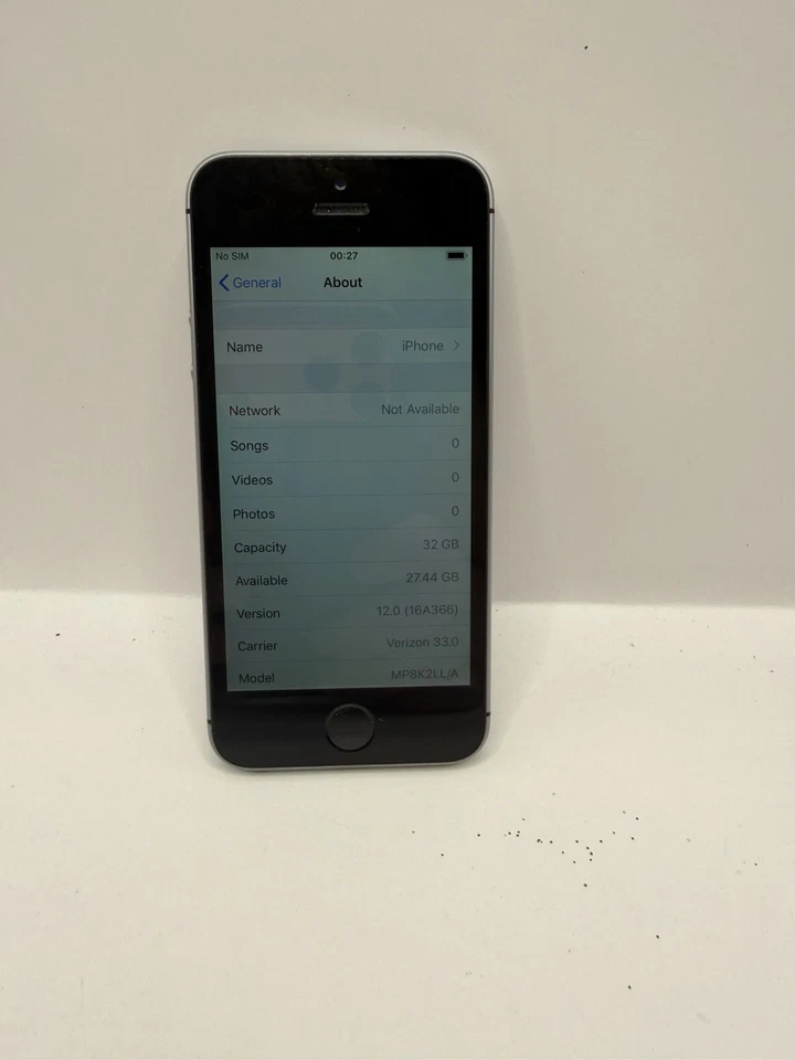 Apple iPhone SE (1ª Generación) Desbloqueado Gris 32 GB Duración de la Batería 89% Foto 3 de 4