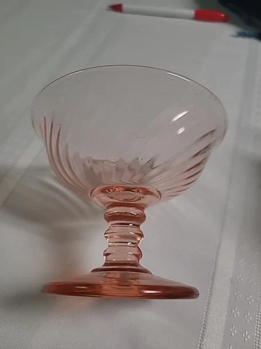VTG. PINK DEPRESSION GLASS (BIN B)