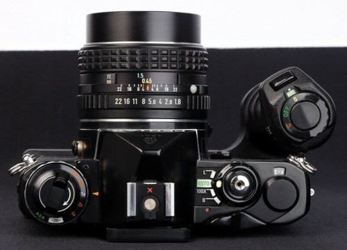 Pentax ME Black 35mm Film SLR c/w Winder, SMC PENTAX 55mm f/1.8 Lens & Flash Kit - Picture 9 of 11