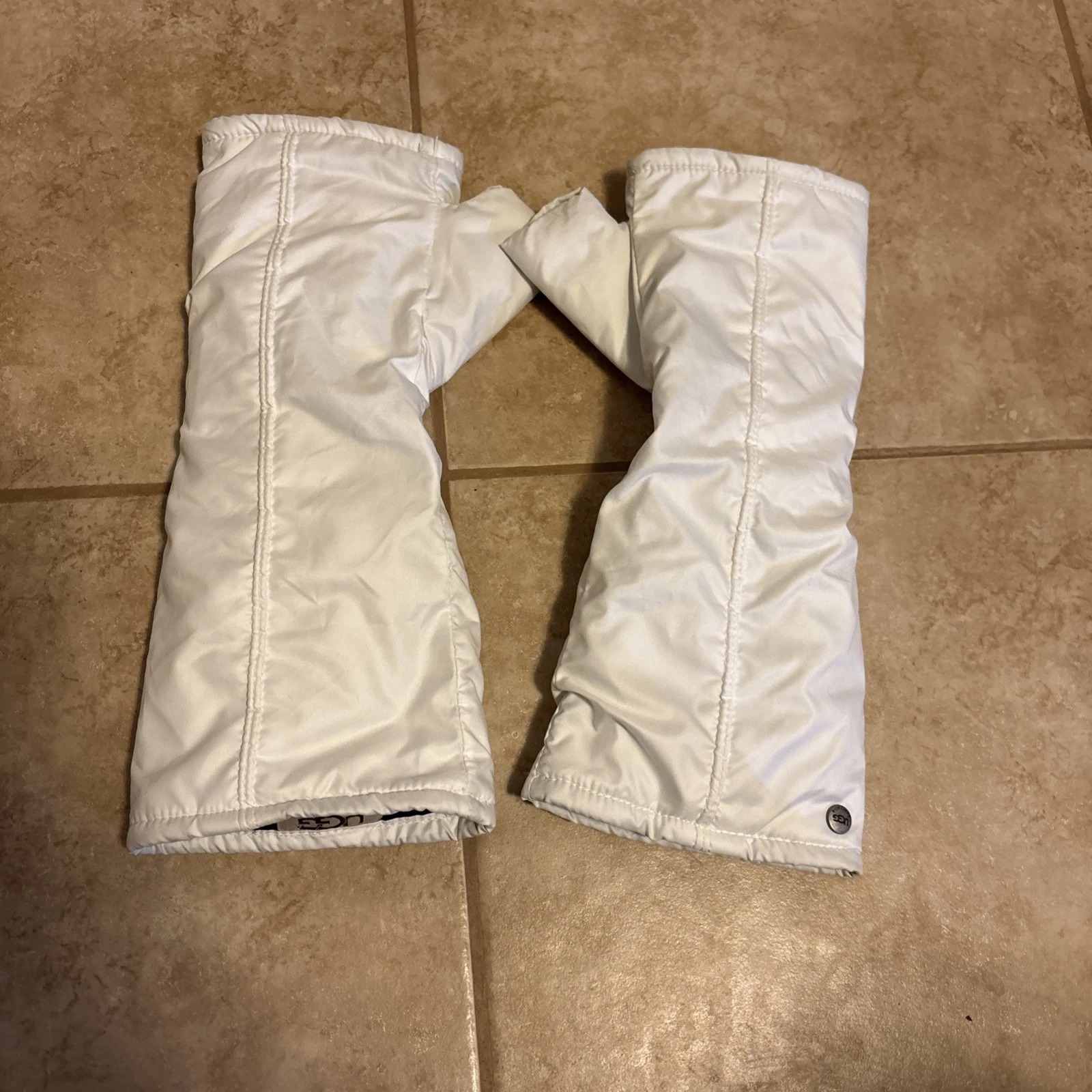 Ugg Women’s Half Finger Gloves White Size L/XL