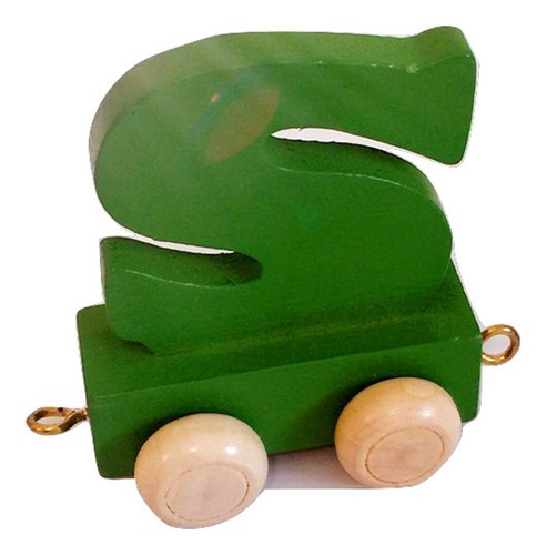 Personalised wooden name train : Use wooden letters to spell a personalised name - Picture 67 of 77