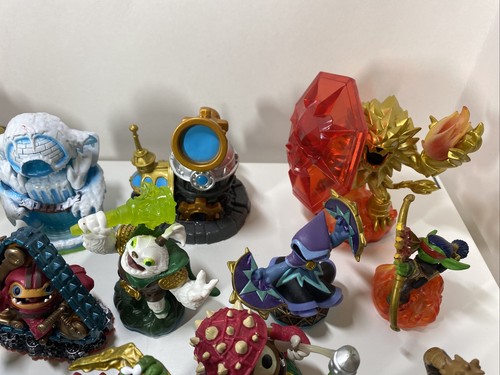 Skylanders Lot of 18 - Picture 3 of 6