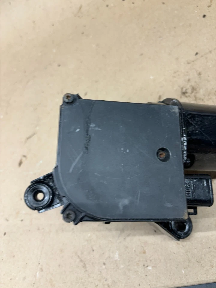 1988 1989 90 91 92 93 CHEVROLET GMC K1500 K2500 WINDSHIELD WIPER MOTOR USED GOOD - Image 3 of 4