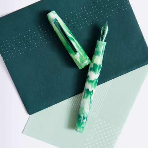 Esterbrook Camden Northern Lights Icelandic Green Fountain Pen - Picture 4 of 13