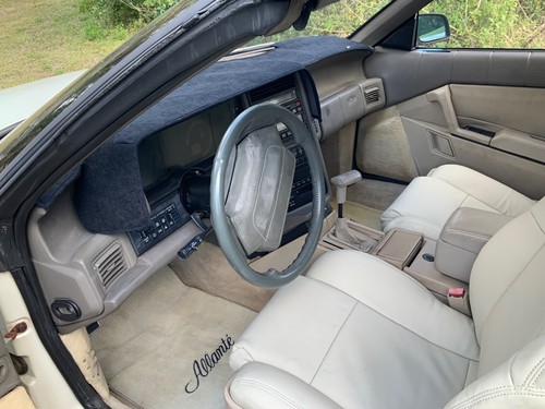 1993 Cadillac Allante Leather - Picture 10 of 23