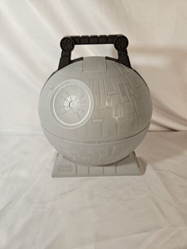 Hot Wheels Star Wars Carrying Case With 4 Ships Including Millennium Falcon - Picture 16 of 18